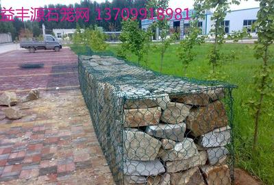 包塑石笼网4