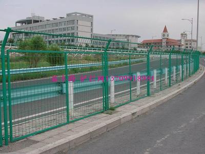 公路护栏网3
