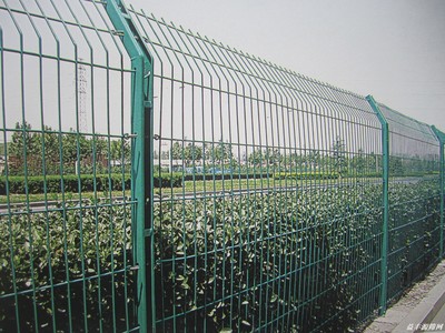 C型柱护栏网